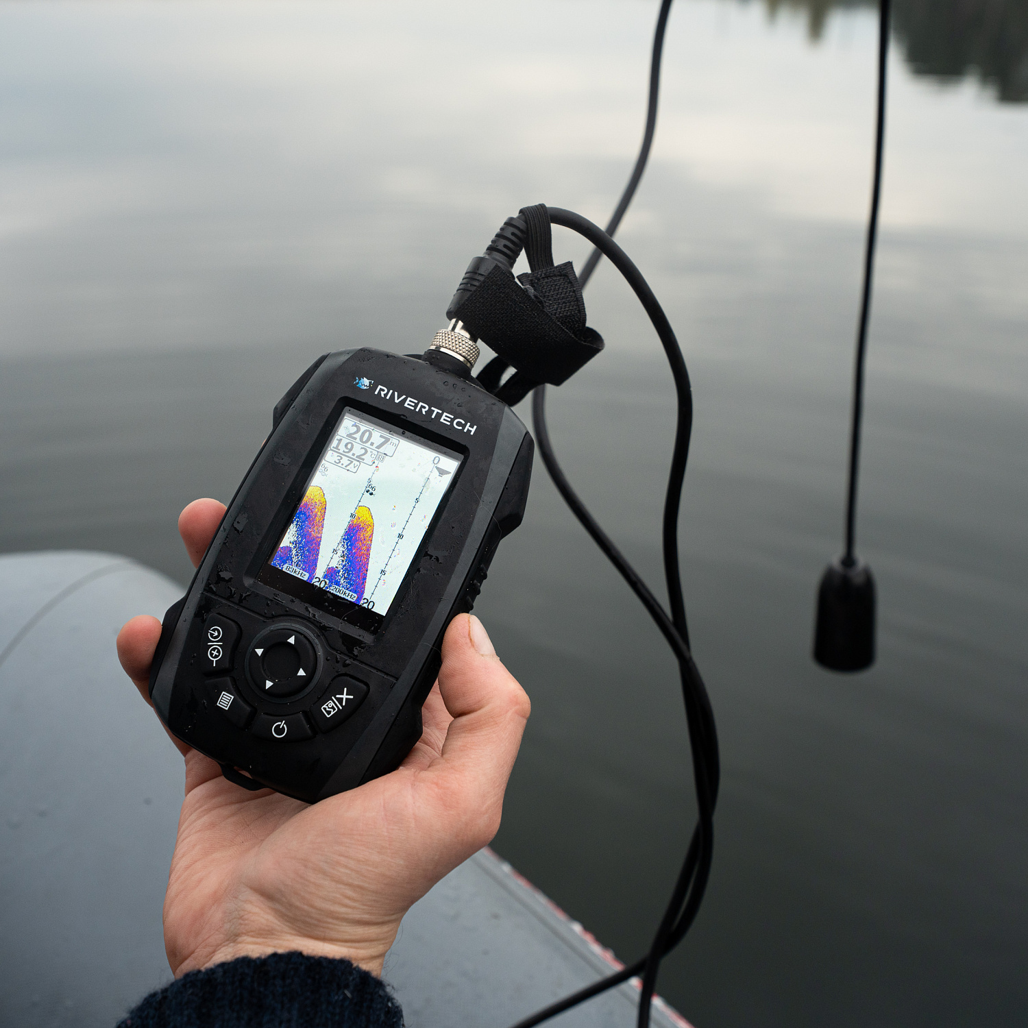 Эхолот Rivertech 8